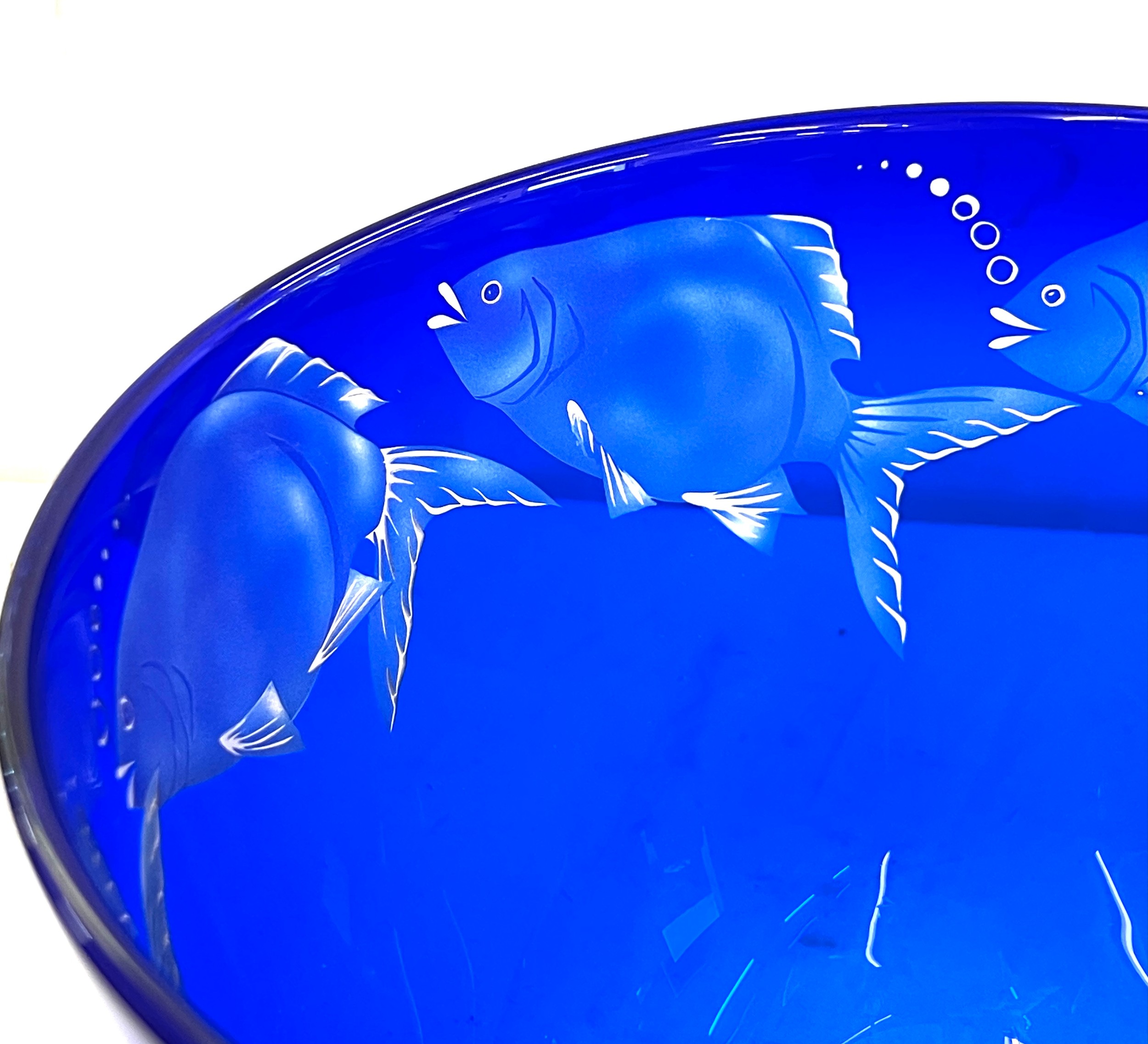 Julia Linstead cobalt blue glass Goldfish bowl, good overall condition, approximate measurement: - Image 3 of 8