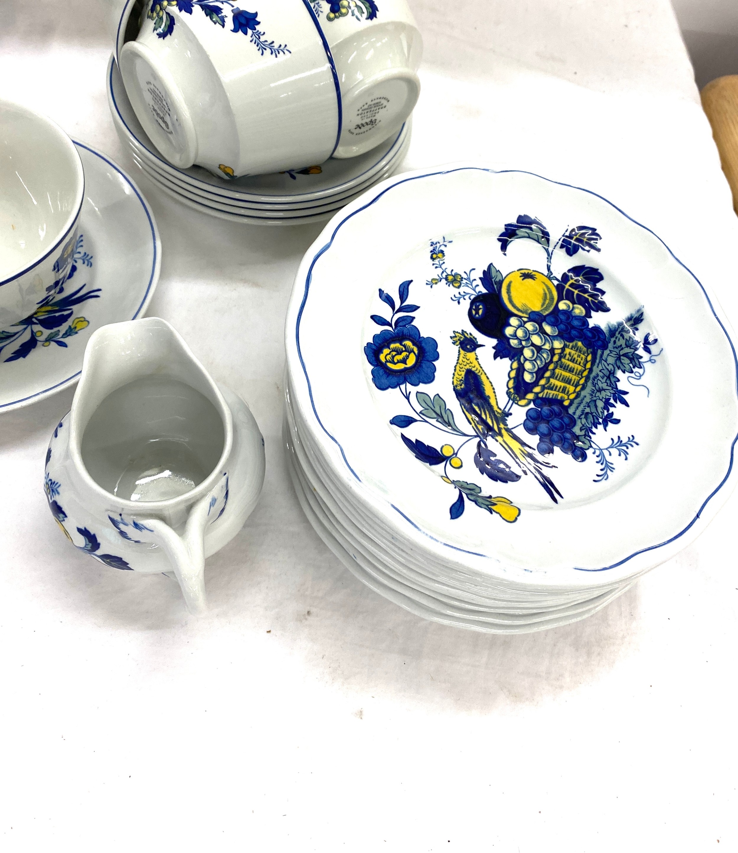 Spode Blue Bird s3274 c1838 - 12 cups 12 saucers 12 tea plates, milk jug, tea pot - Image 3 of 5