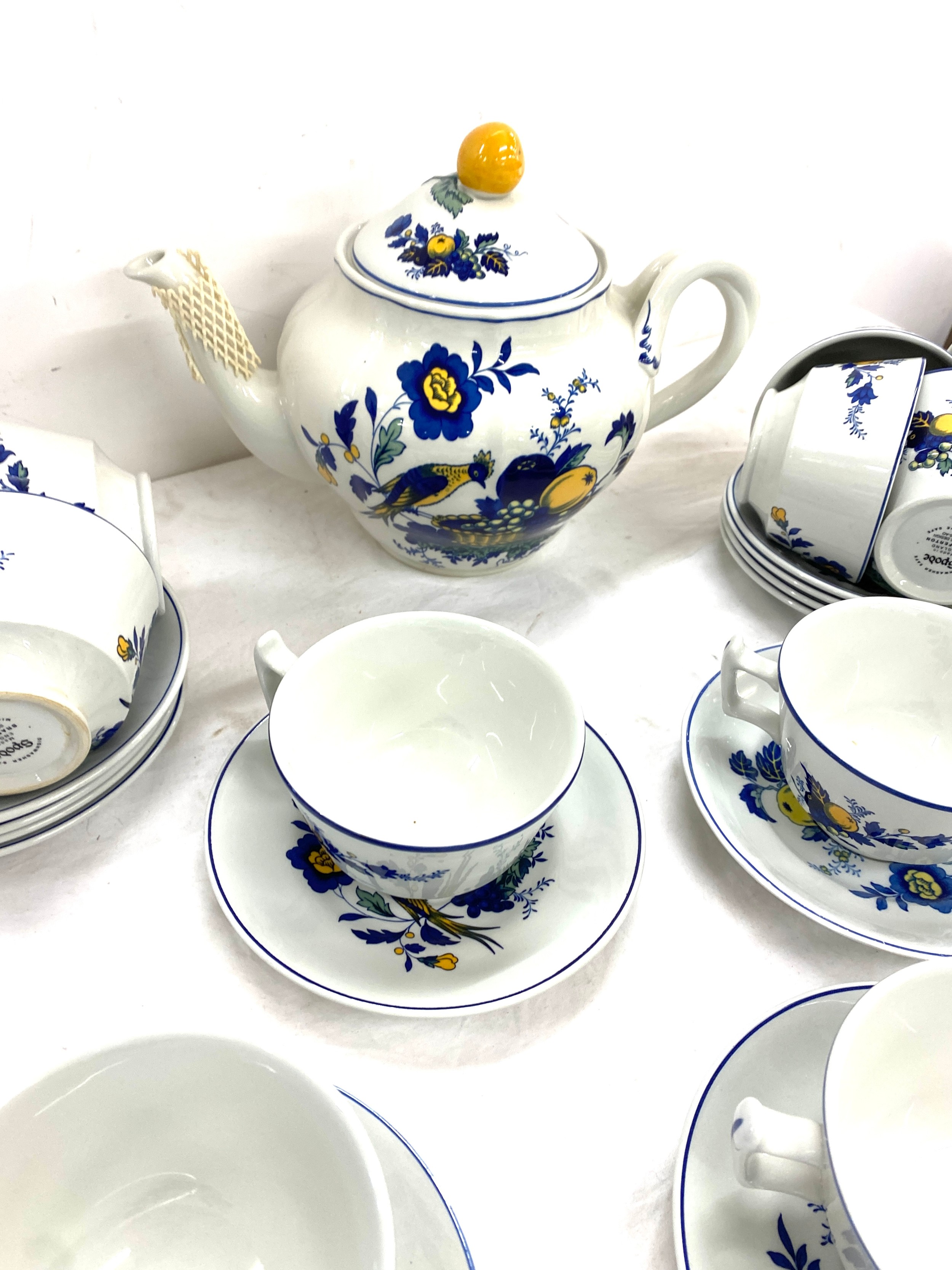 Spode Blue Bird s3274 c1838 - 12 cups 12 saucers 12 tea plates, milk jug, tea pot - Image 2 of 5