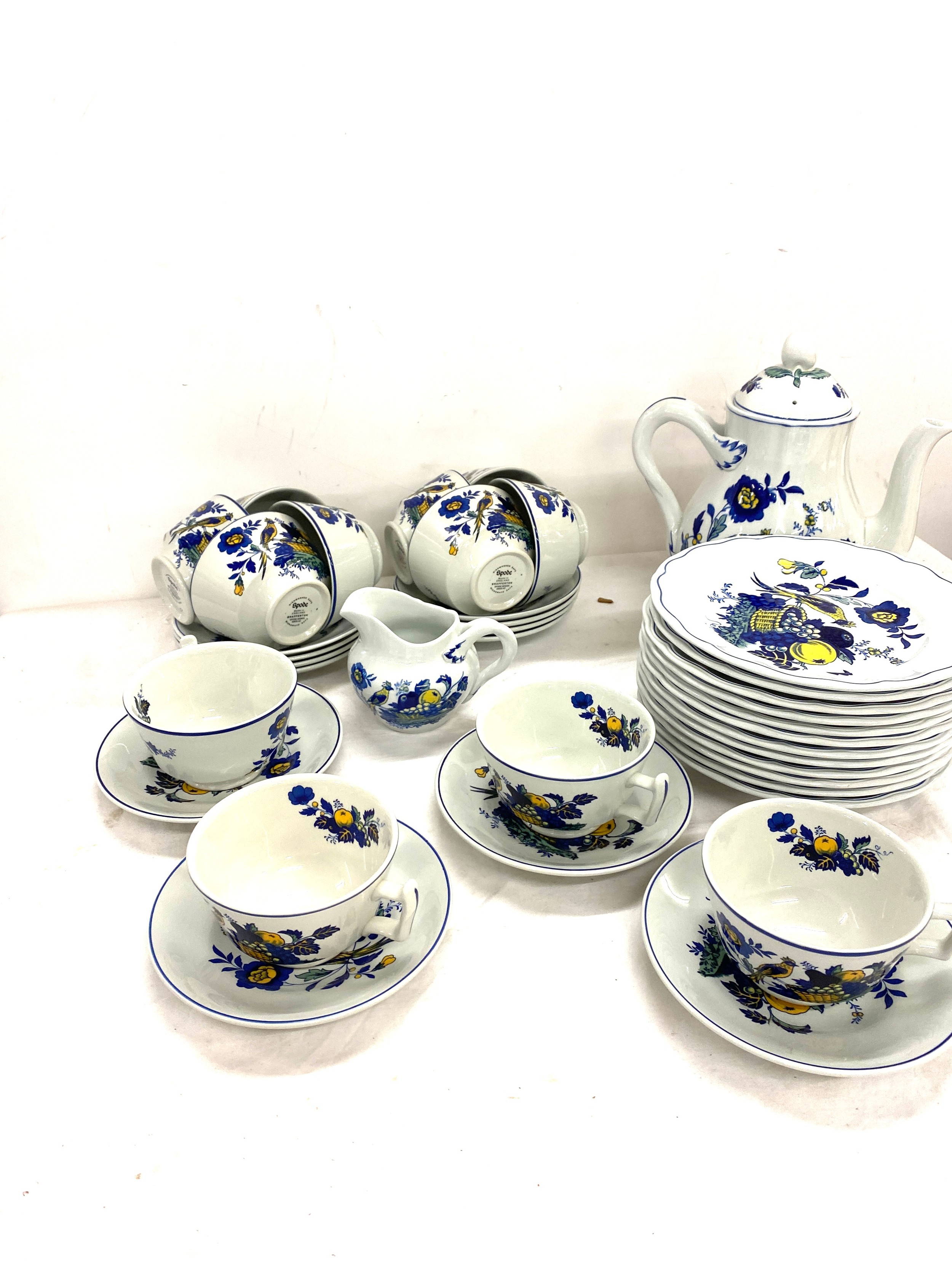 Spode Blue Bird s3274 c1838 - 16 cups 31 saucers coffee pot 7 side plates, 1 sandwich plate - Image 4 of 7