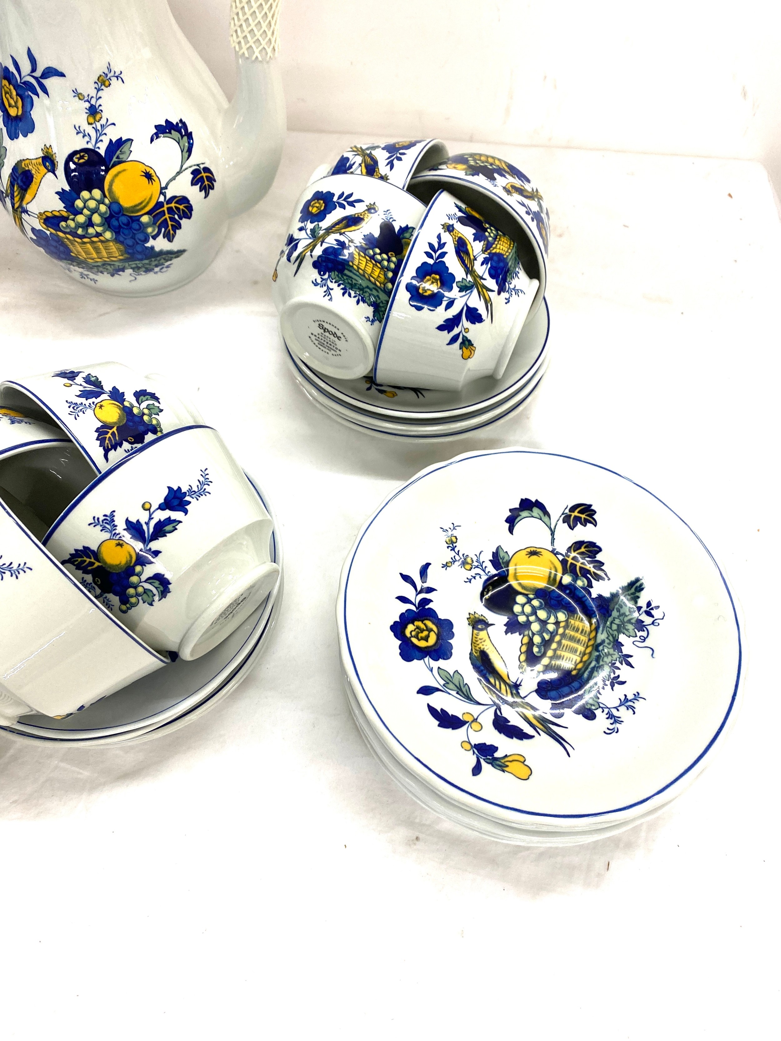 Spode Blue Bird s3274 c1838 - 16 cups 31 saucers coffee pot 7 side plates, 1 sandwich plate - Image 2 of 7