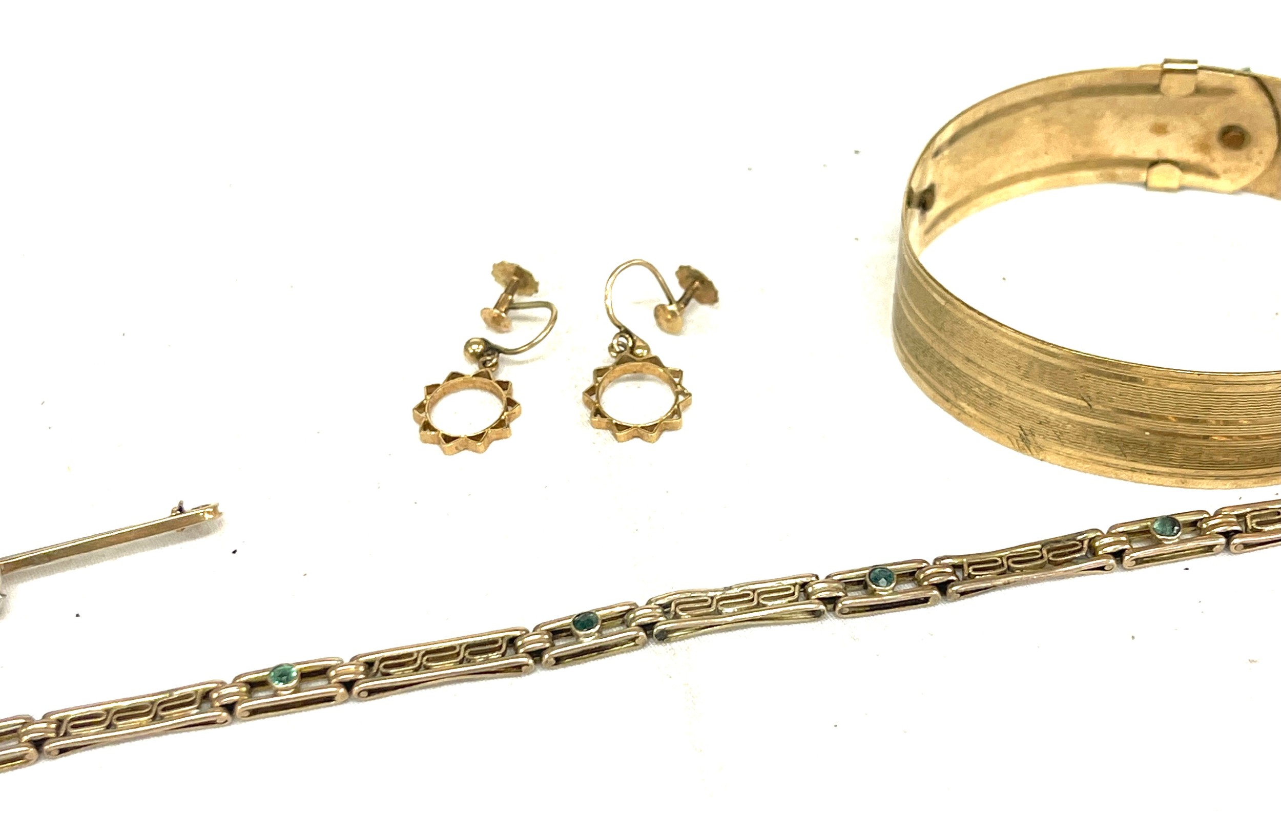 Selection 9ct jewellery to include opal bar brooch, 9ct gold front and back bangle, overall weight - Image 3 of 4