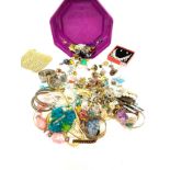 Selection of assorted costume jewellery