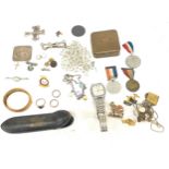 Tray of vintage and later items to include medals, watches (untested) etc