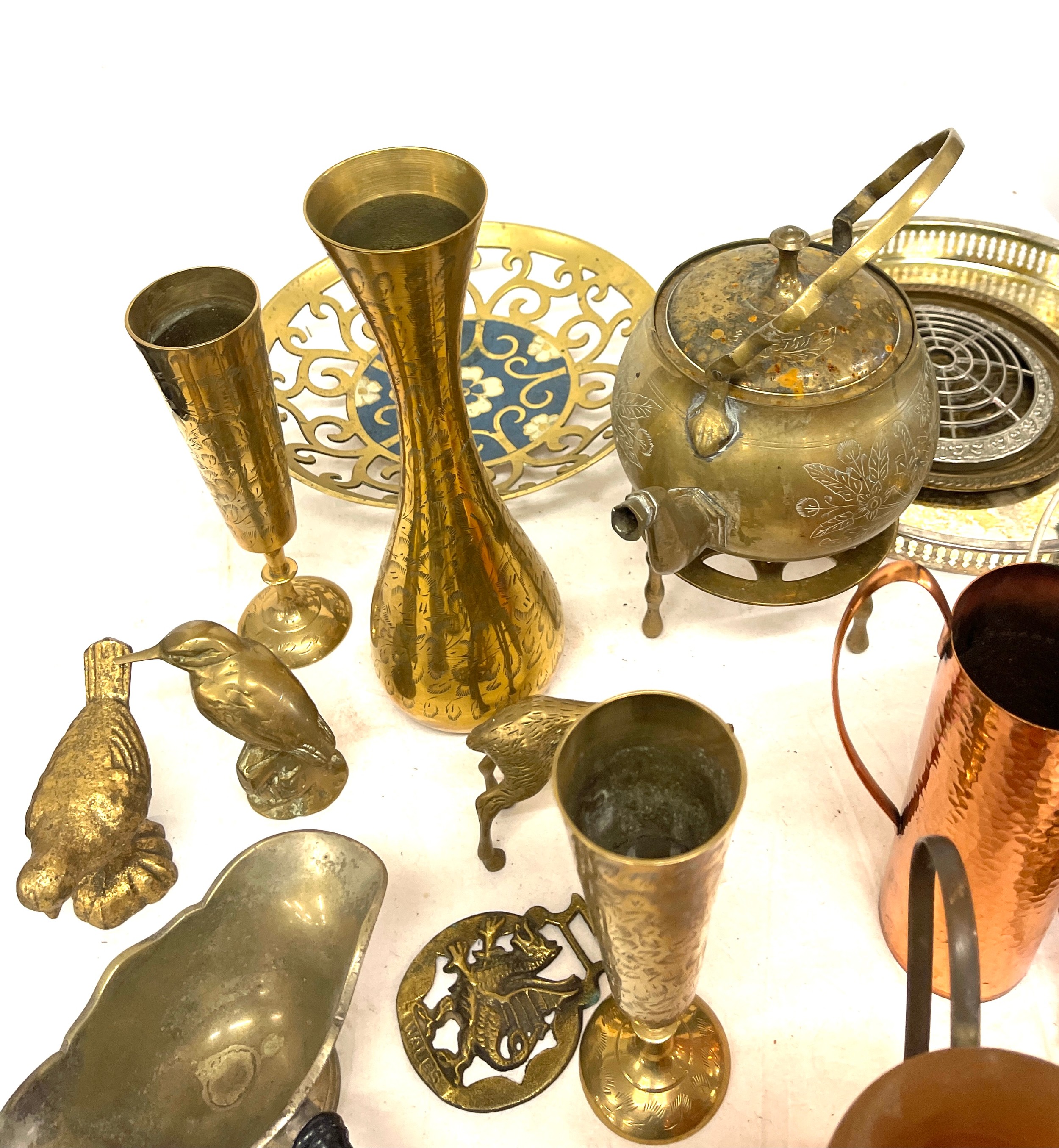 Selection of brassware to include kettle on stand, vases, lamp (rewiring required) etc - Image 3 of 4