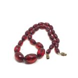 Antique prystal cherry bakelite faceted graduated bead necklace (29g)