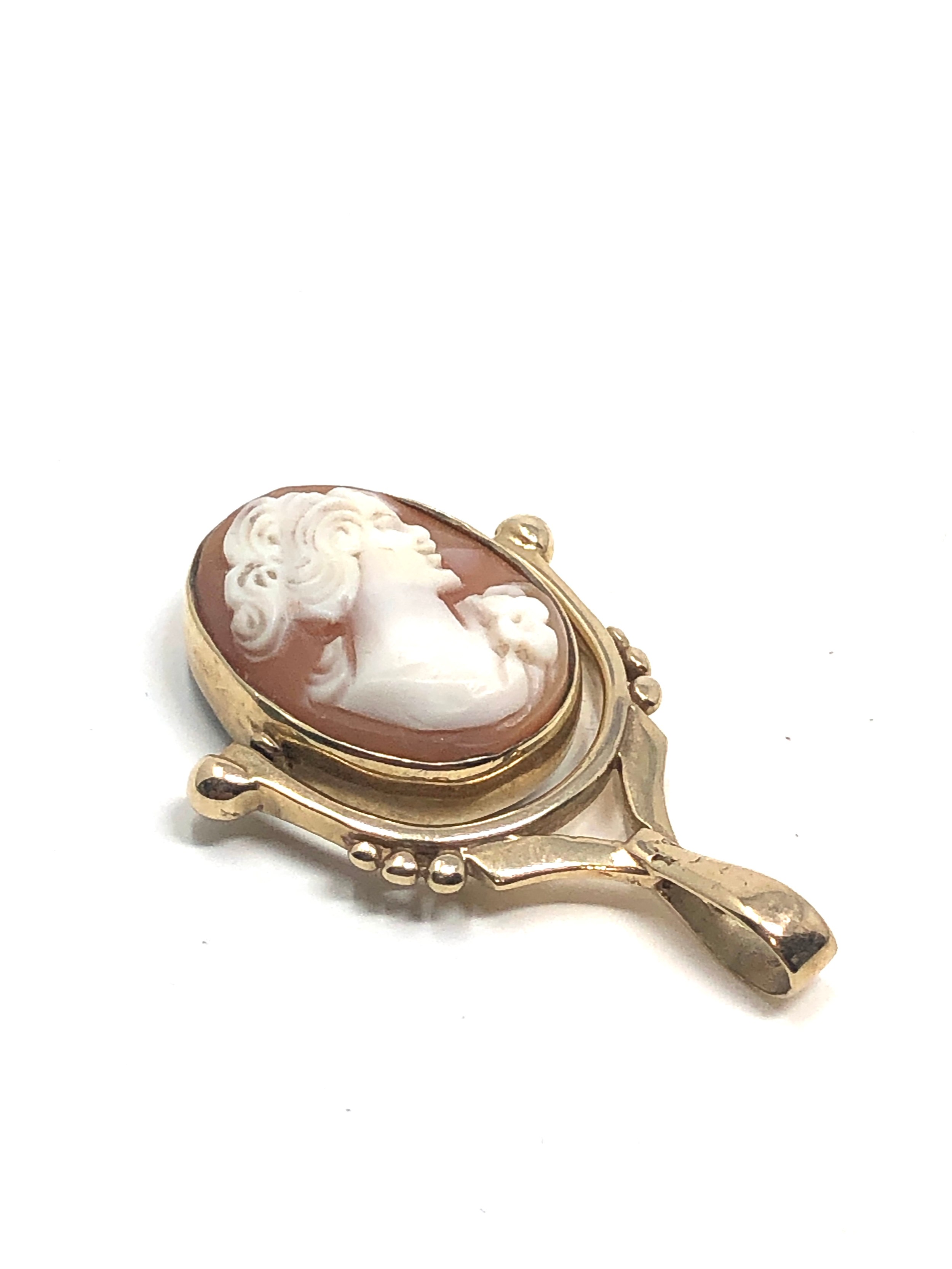 9ct gold shell cameo & bloodstone spinner dob (7.5g) - Image 2 of 2
