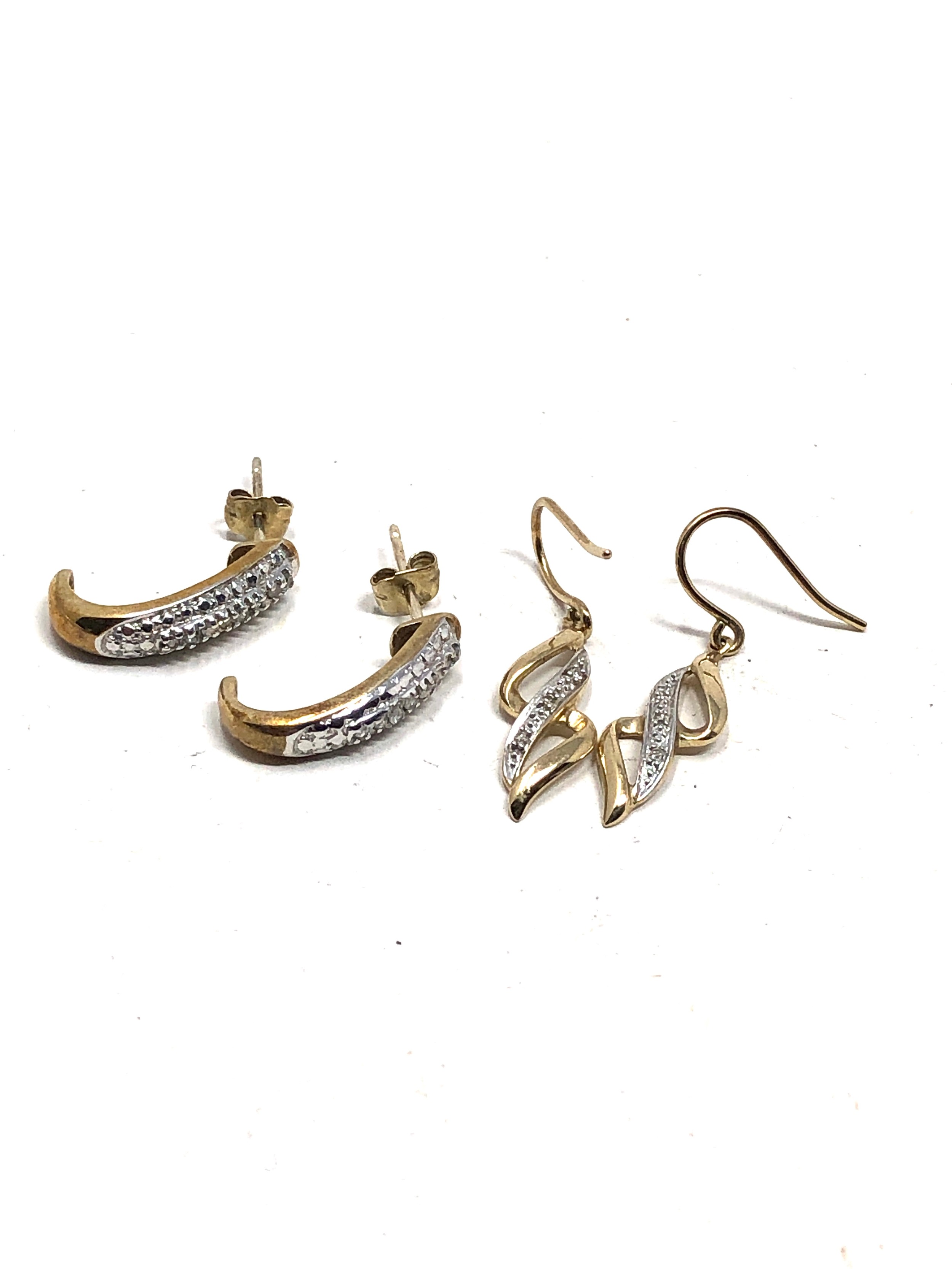 2 x 9ct gold vintage diamond drop earrings (3.2g)