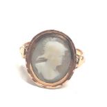 Fine antique georgian 15ct gold carved cameo warrior ring c1780