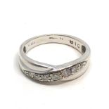 9ct white gold diamond ring (2.8g)