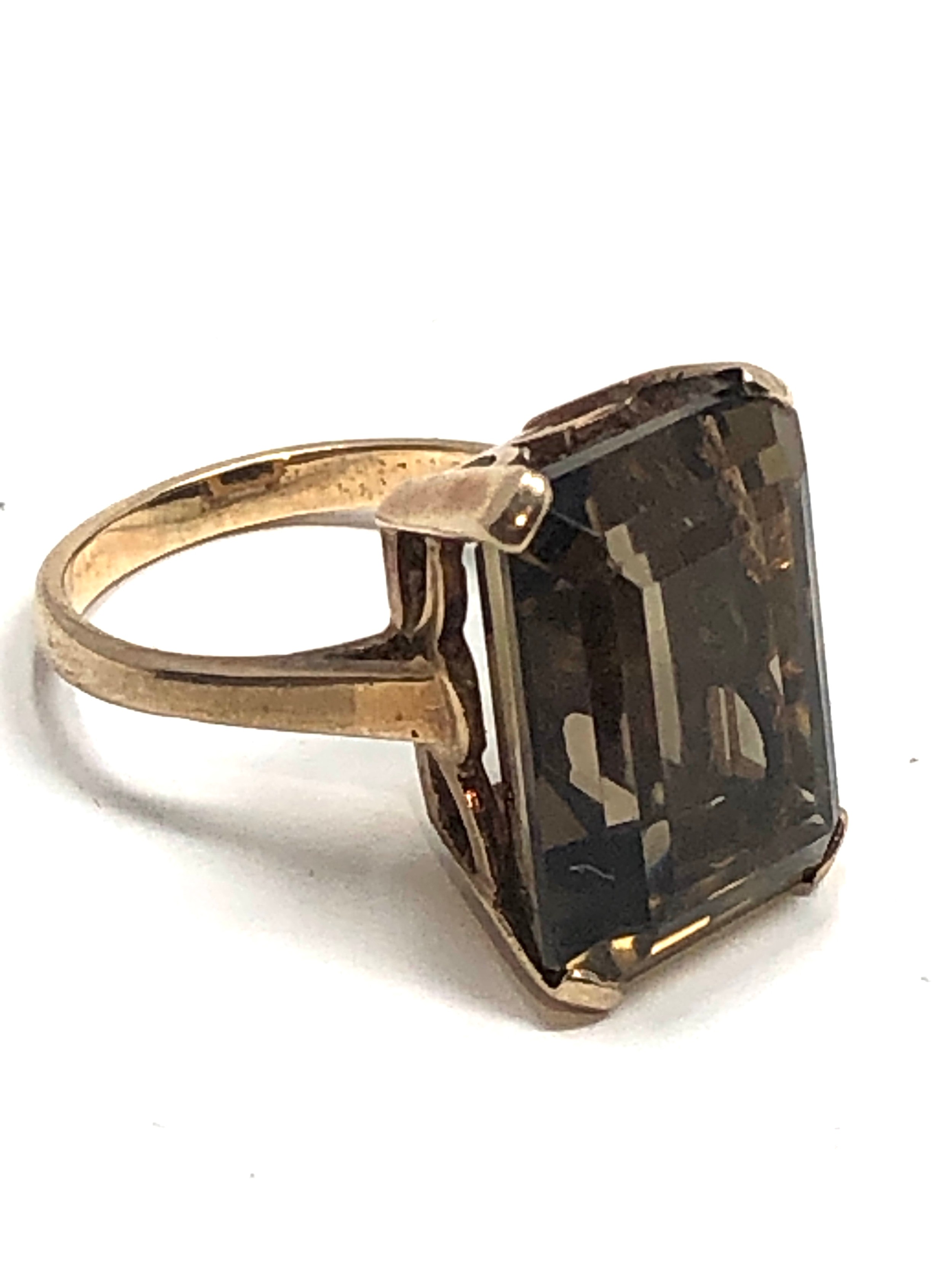 9ct gold vintage smoky quartz cocktail ring (5.7g) - Image 2 of 3