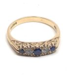 9ct gold vintage blue & clear paste dress ring (2g)