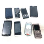 Selection of old mobile phones, no chargers or leads, all untested