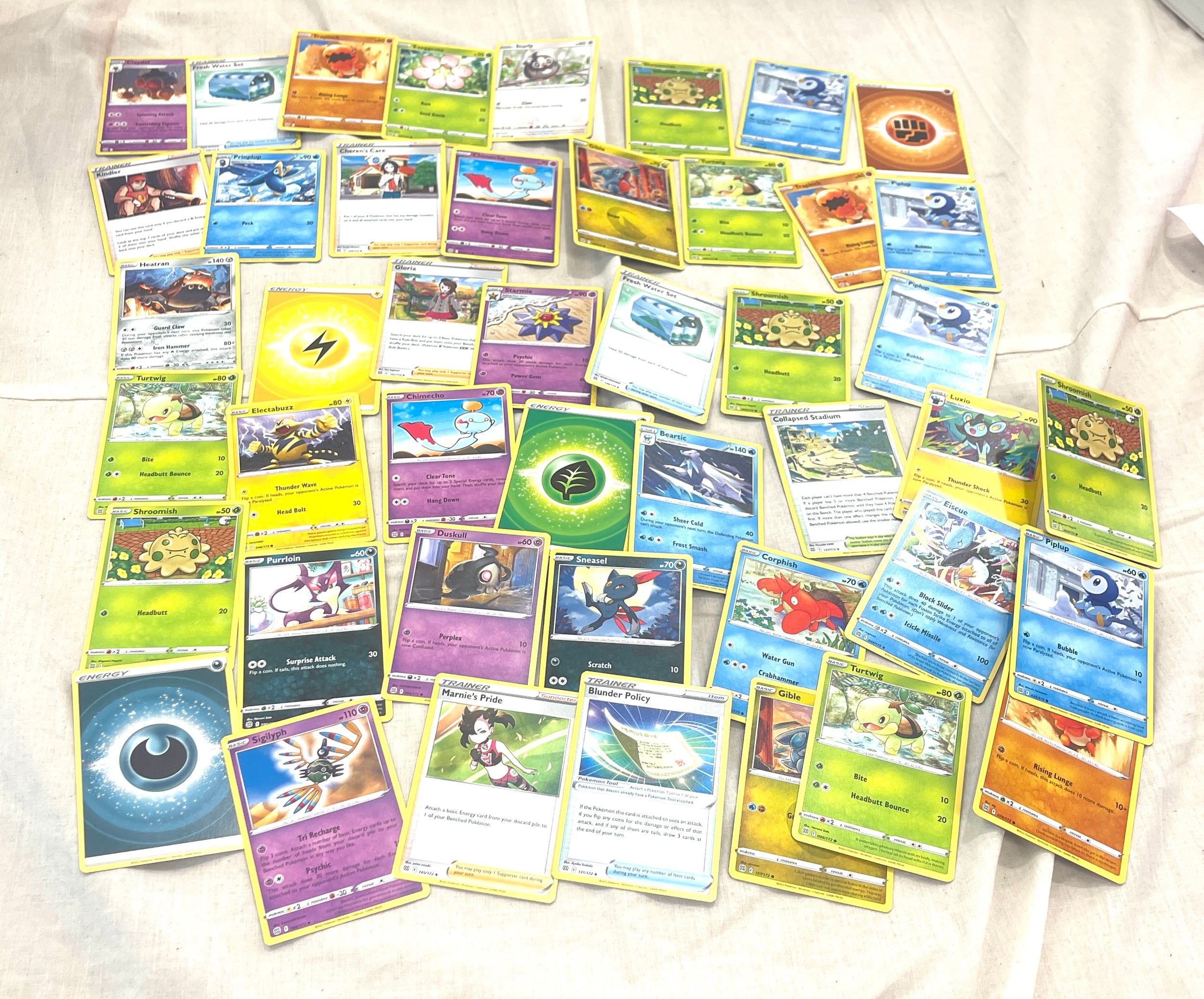 Selection of Pokemon collectors cards, Rev Halo, approximately 90 - Image 10 of 10
