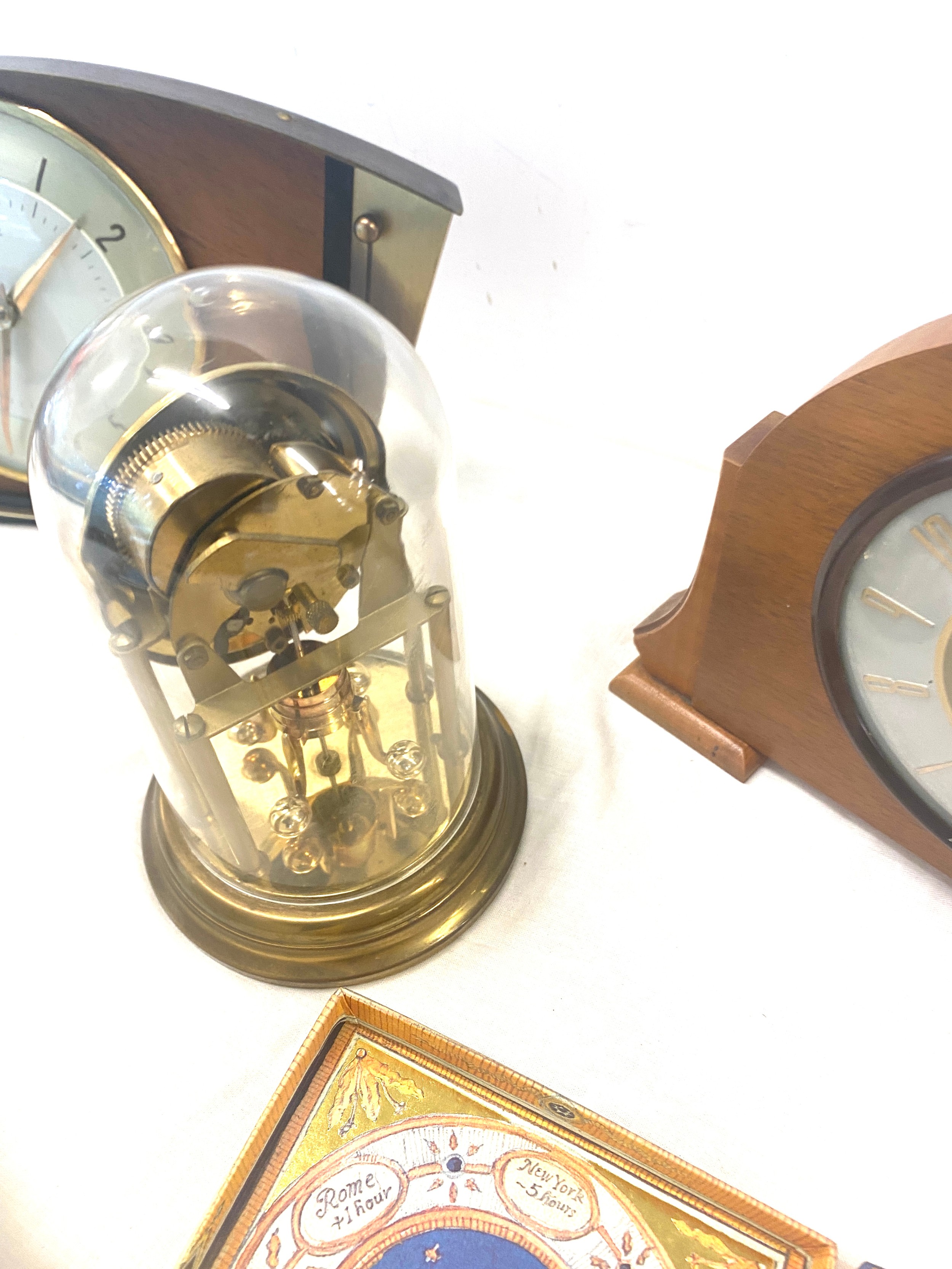 Selection of assorted clocks includes mantel clocks, carriage clocks etc - Image 4 of 4