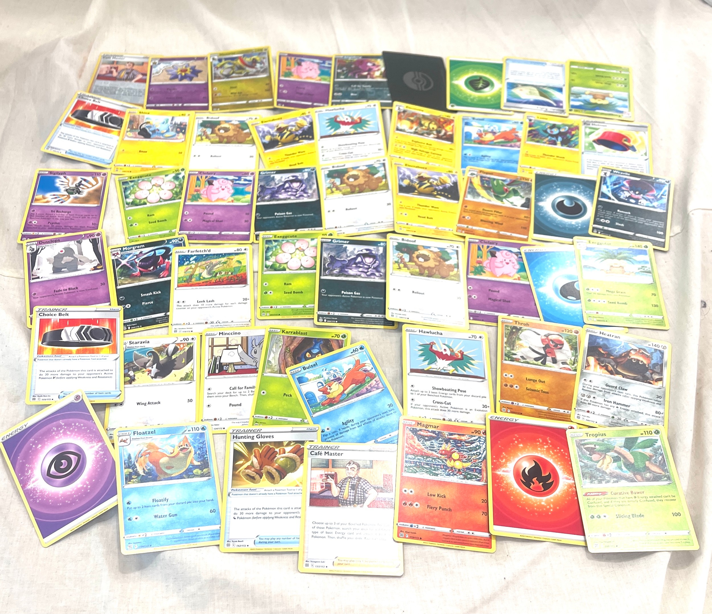 Selection of Pokemon collectors cards, Rev Halo, approximately 90