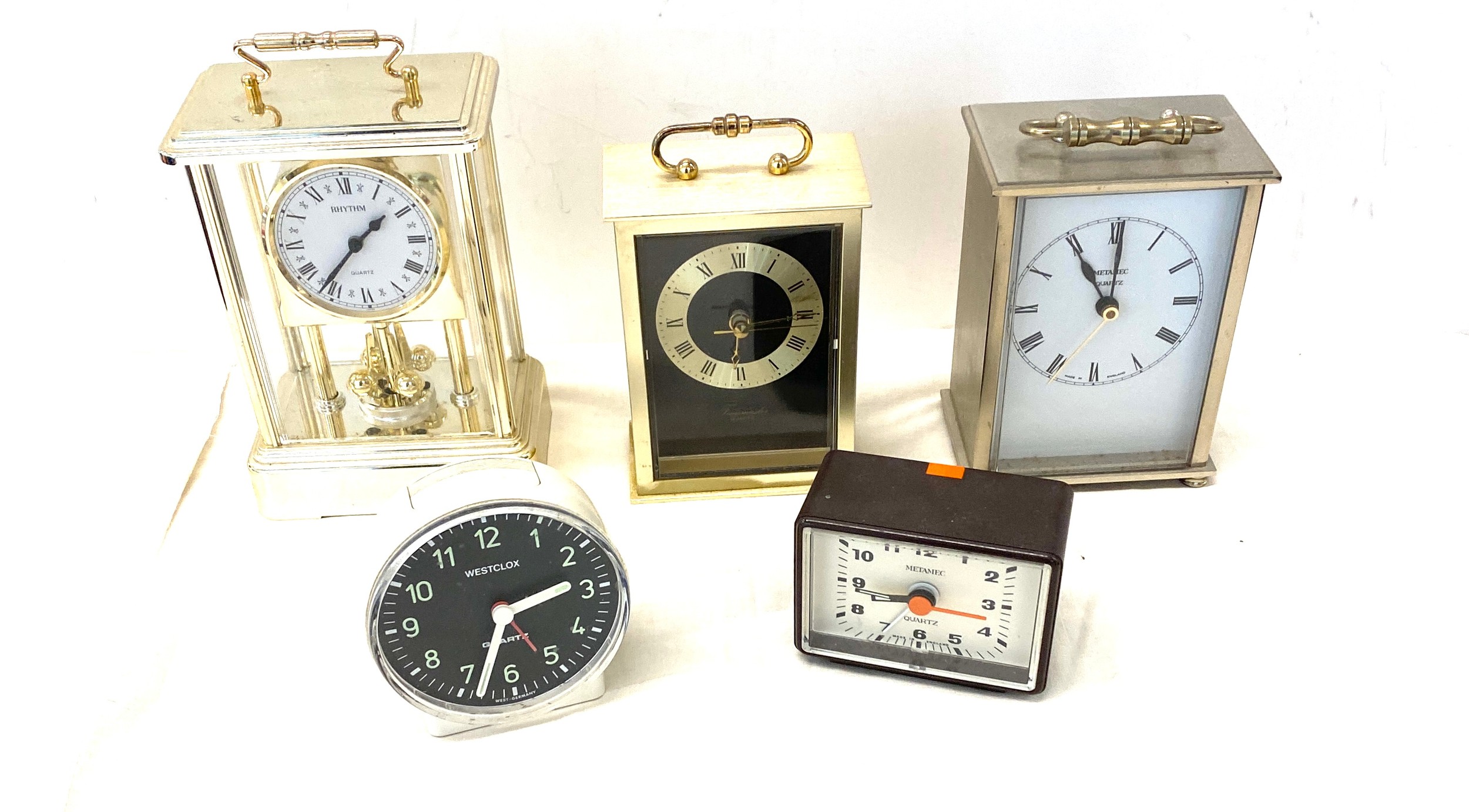 Selection of 5 mantel clocks etc, untested
