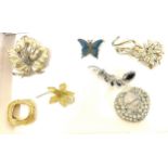 Selection of vintage and later brooches to include enamel pieces