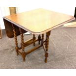 Oak barley twist gateleg table, good overall condition