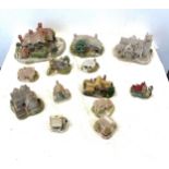Large selection of Lilliput lane houses, some have damage