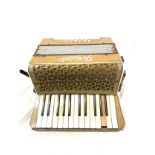 Geraldo vintage accordion missing key, untested