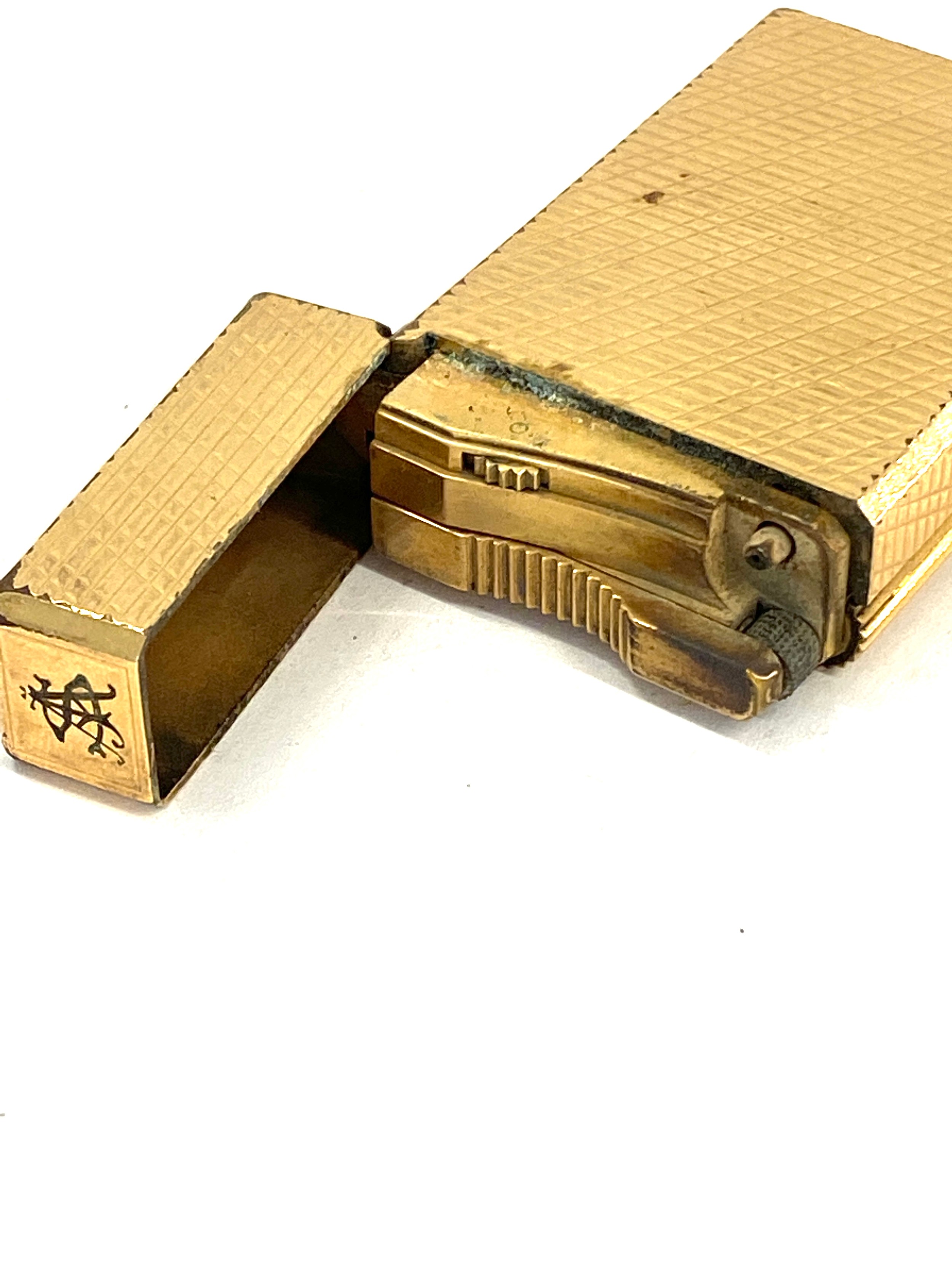 Gold plated cigarette lighter by Dupont Paris - Image 4 of 4