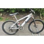 Ladies Extreme bike, fully serviced working order