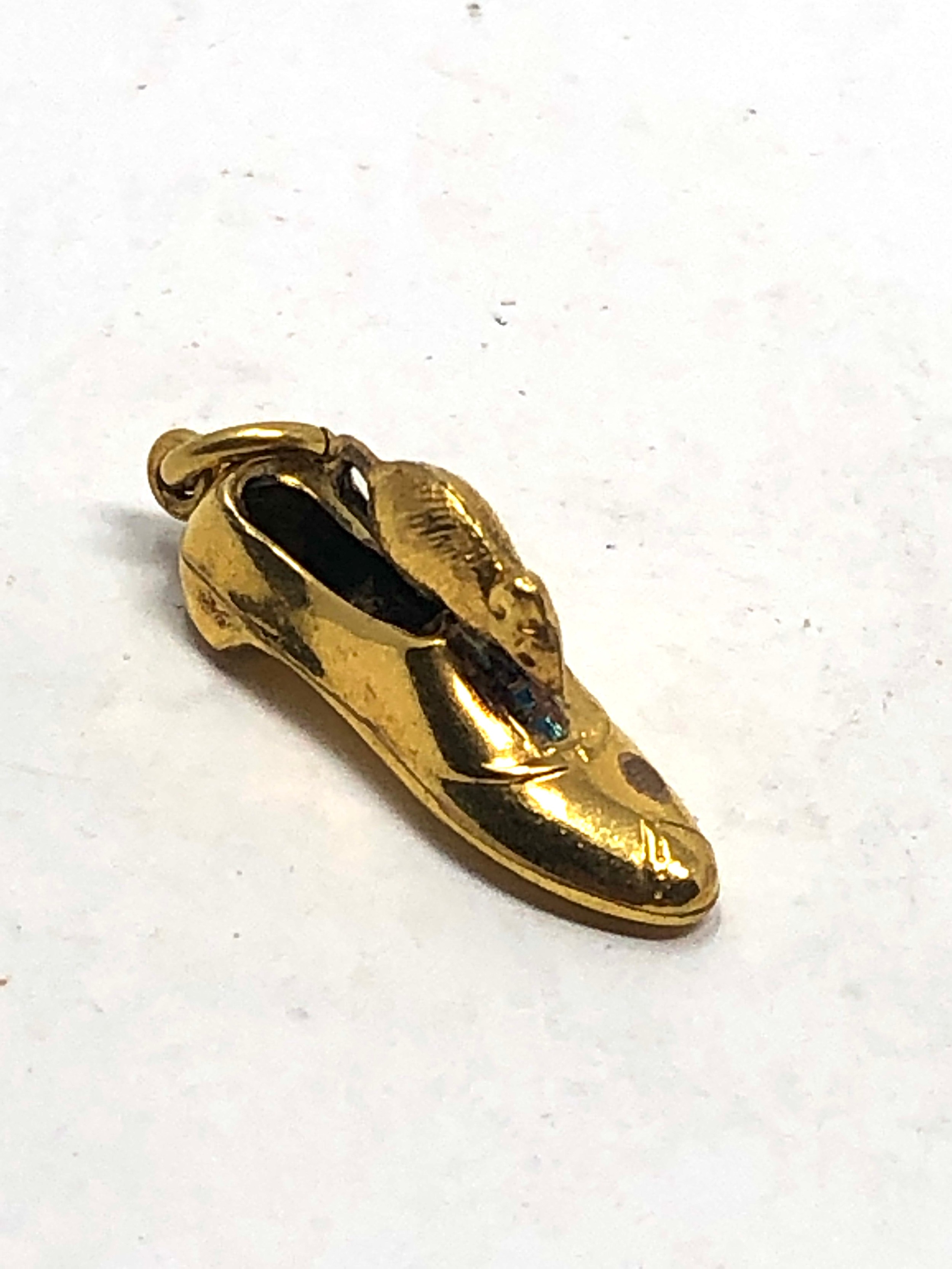 9ct gold mouse resting on a shoe charm (0.7g) - Bild 2 aus 2