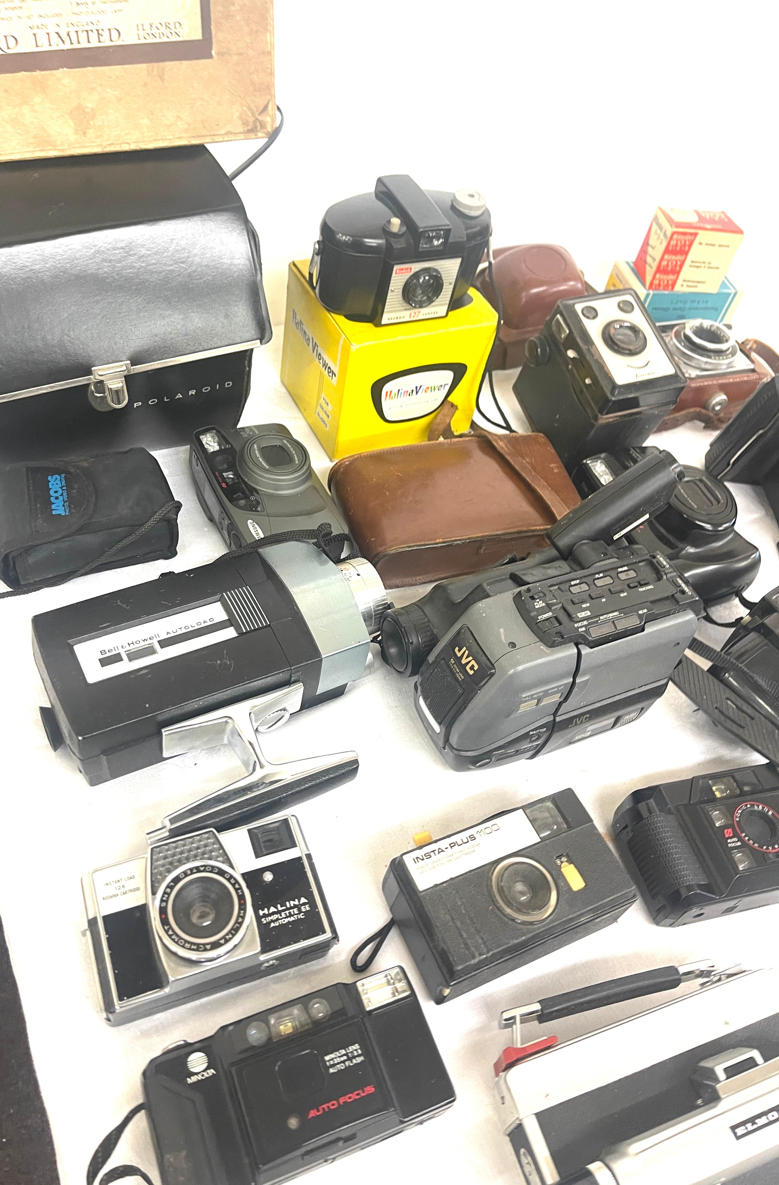 Large selection of cameras and equipment, all untested - Image 4 of 5
