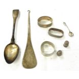 Selection of silver items to include napkin rings, spoons, shoe horn etc, approximate weight 192g