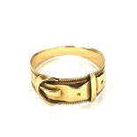 18ct Buckle ring, approximate weight 3g, ring size N