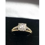 9ct gold diamond ring weight 2.8g 0.21ct diamonds