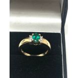 18ct gold diopside & diamond ring weight 3.3g