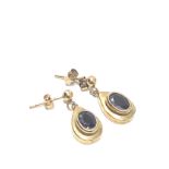 9ct gold garnet earrings weight 1.8g