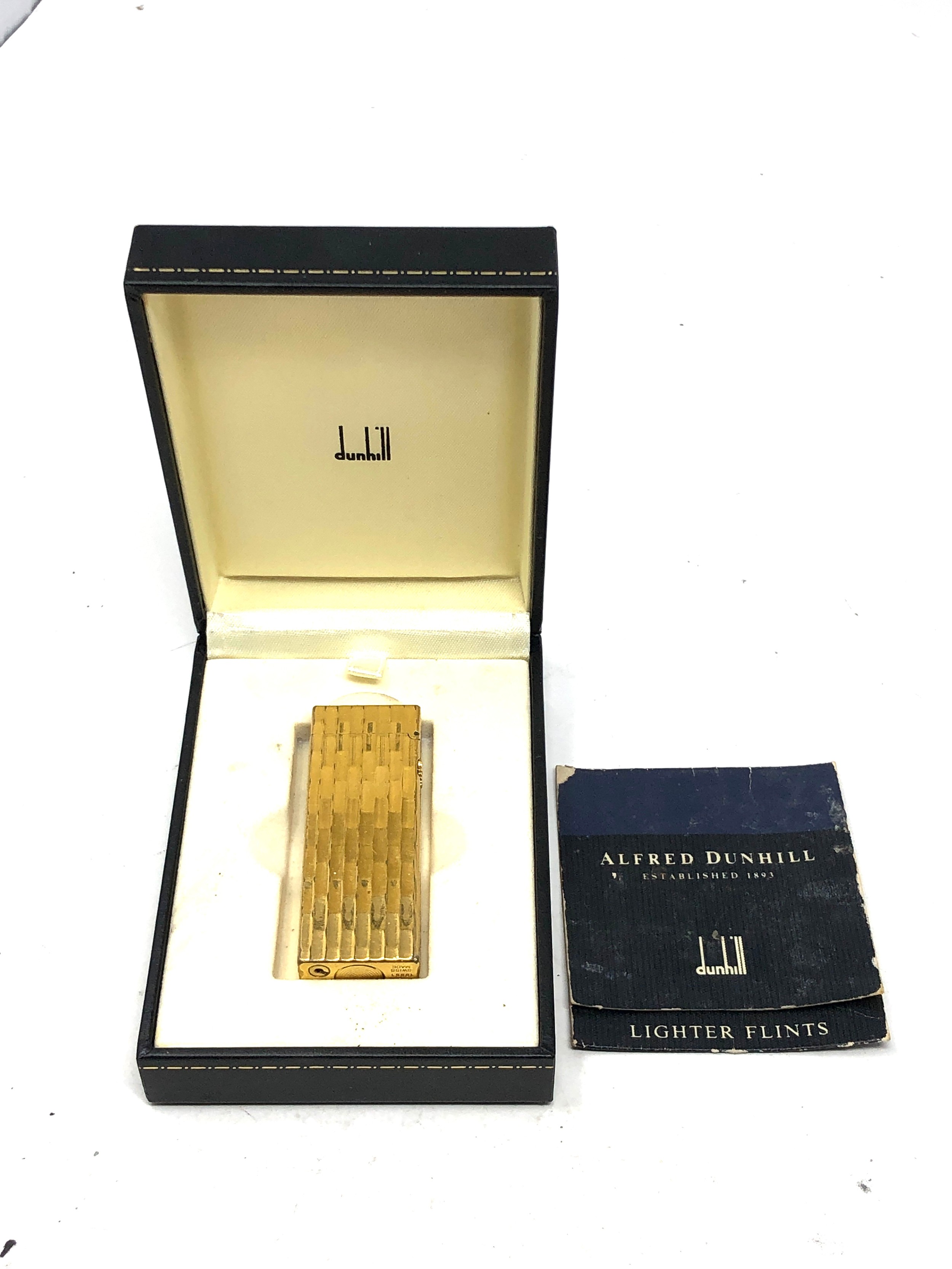 Boxed Vintage dunhill cigarette lighter