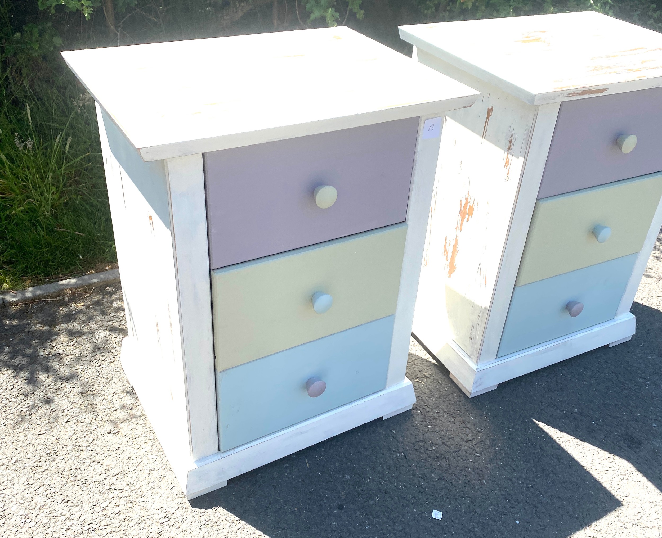 2 Matching painted 3 drawer bedsides, approximate measurements of each: Height 29 inches, Width 23 - Image 3 of 3