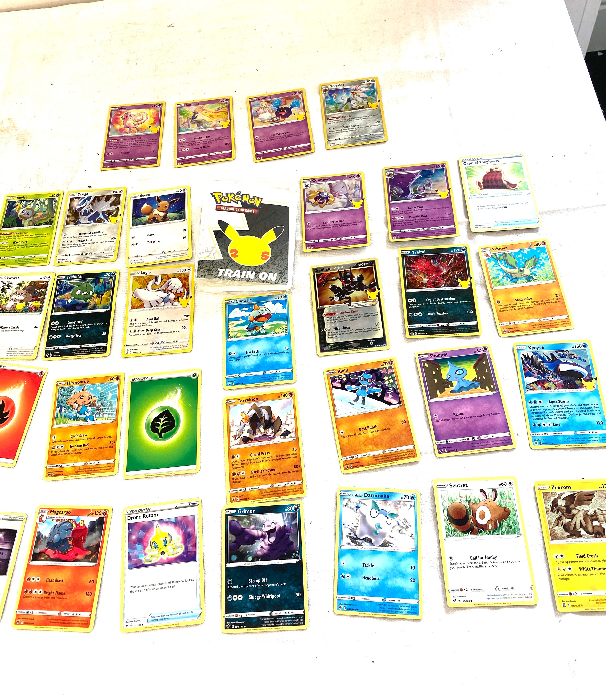 Selection of Pokemon 25th Anniversary collectors cards - Image 3 of 6