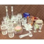 Selection of vintage and later glassware to include bowls, vases etc