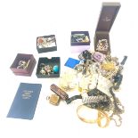 Box of vintage costume jewellery