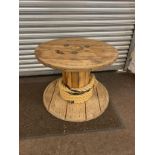 Retro old cable drum coffee table measures approx 24 inches tall, 31 inches diameter