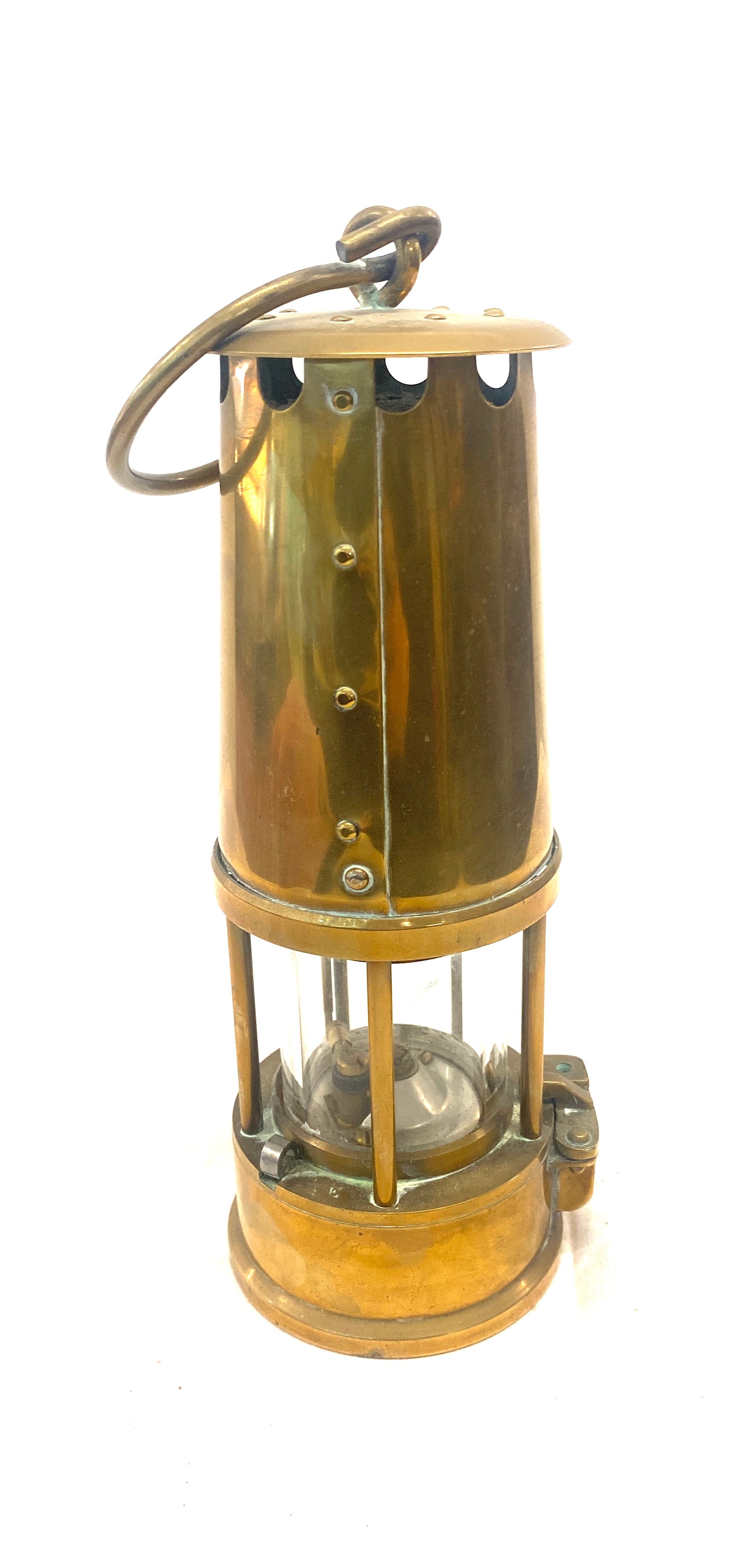 Brass miners lamp, Maker Eccles, overall height: 10 inches - Image 4 of 5