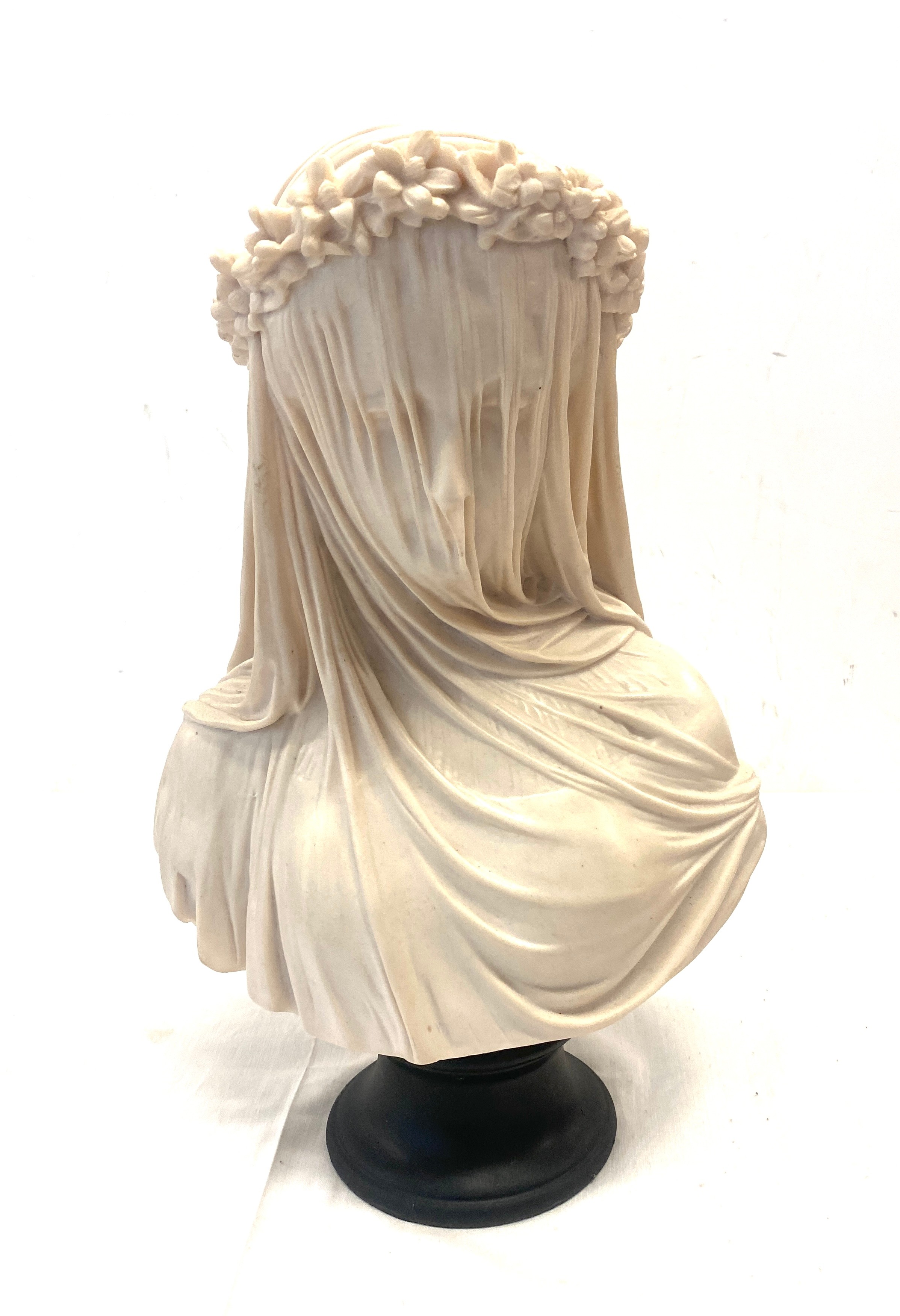 A vintage Frilli Firenze Italy lady with veil bust on plinth, overall height 14 inches - Bild 4 aus 8