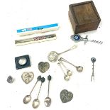 Tray of collectables to include silver coffee spoons, corkscrew etc