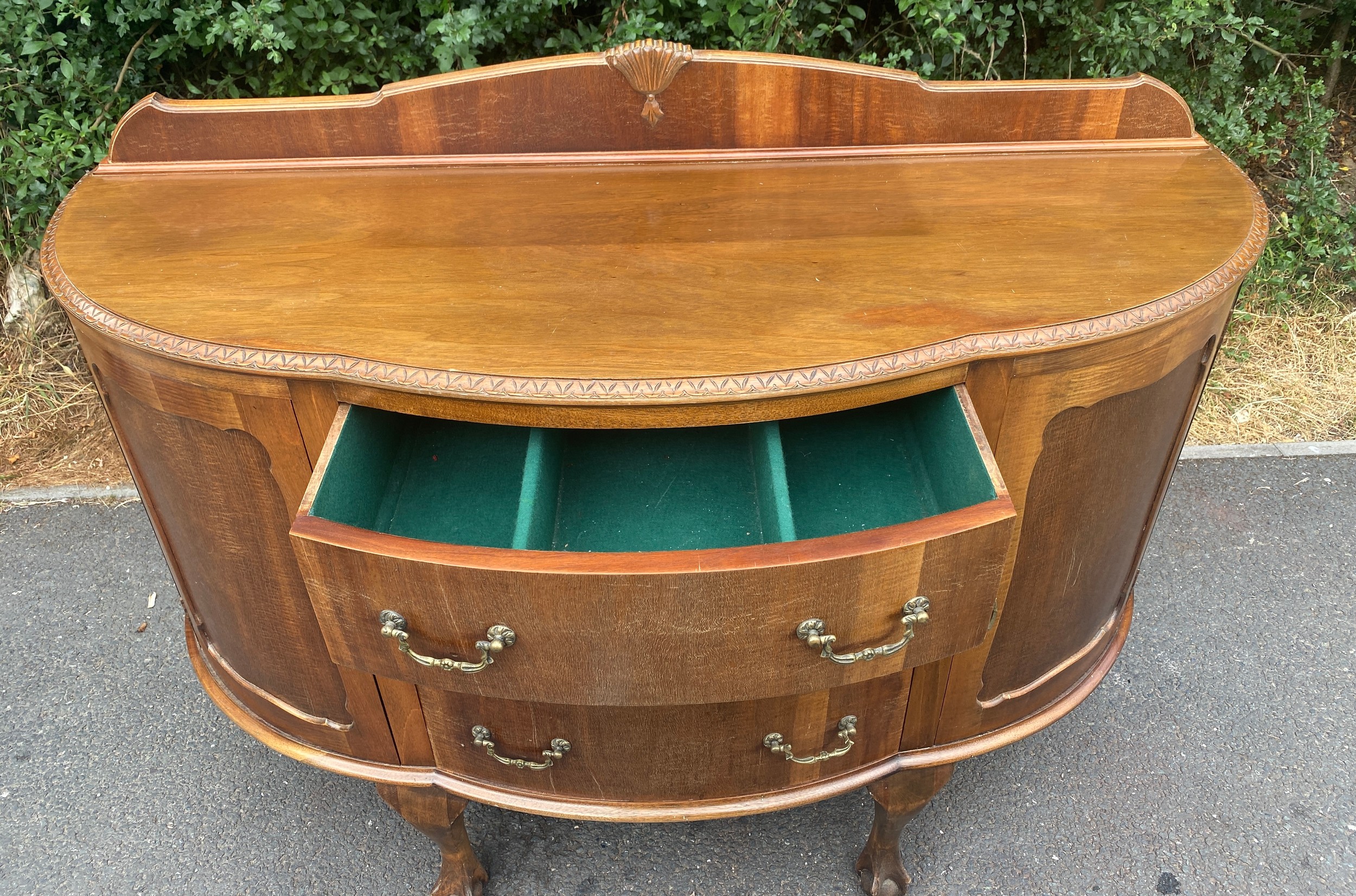 Vintage two door three drawer ball and claw sideboard with key measures approx 41.5 inches high by - Image 3 of 3