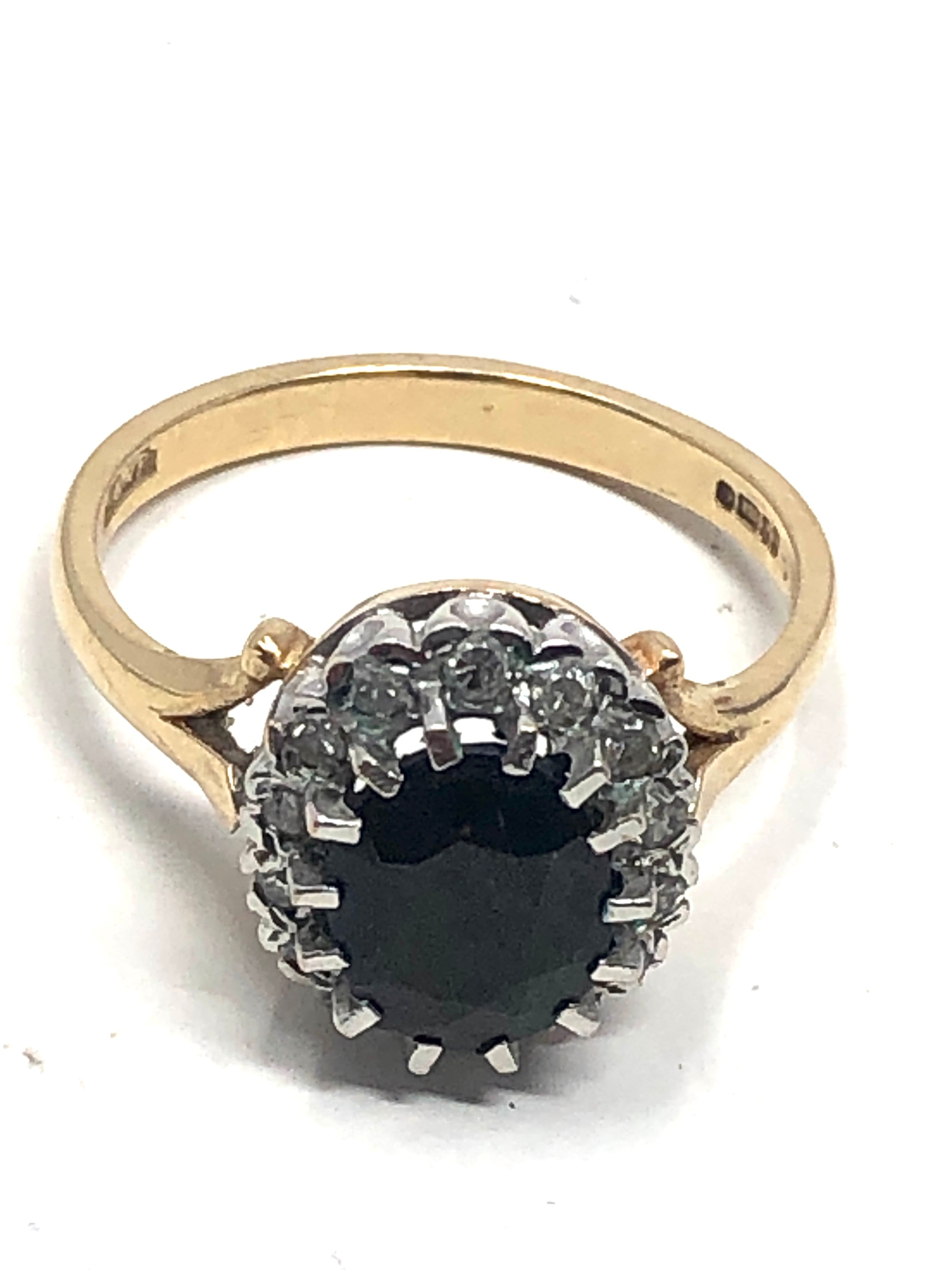9ct gold sapphire & diamond ring (3.7g)