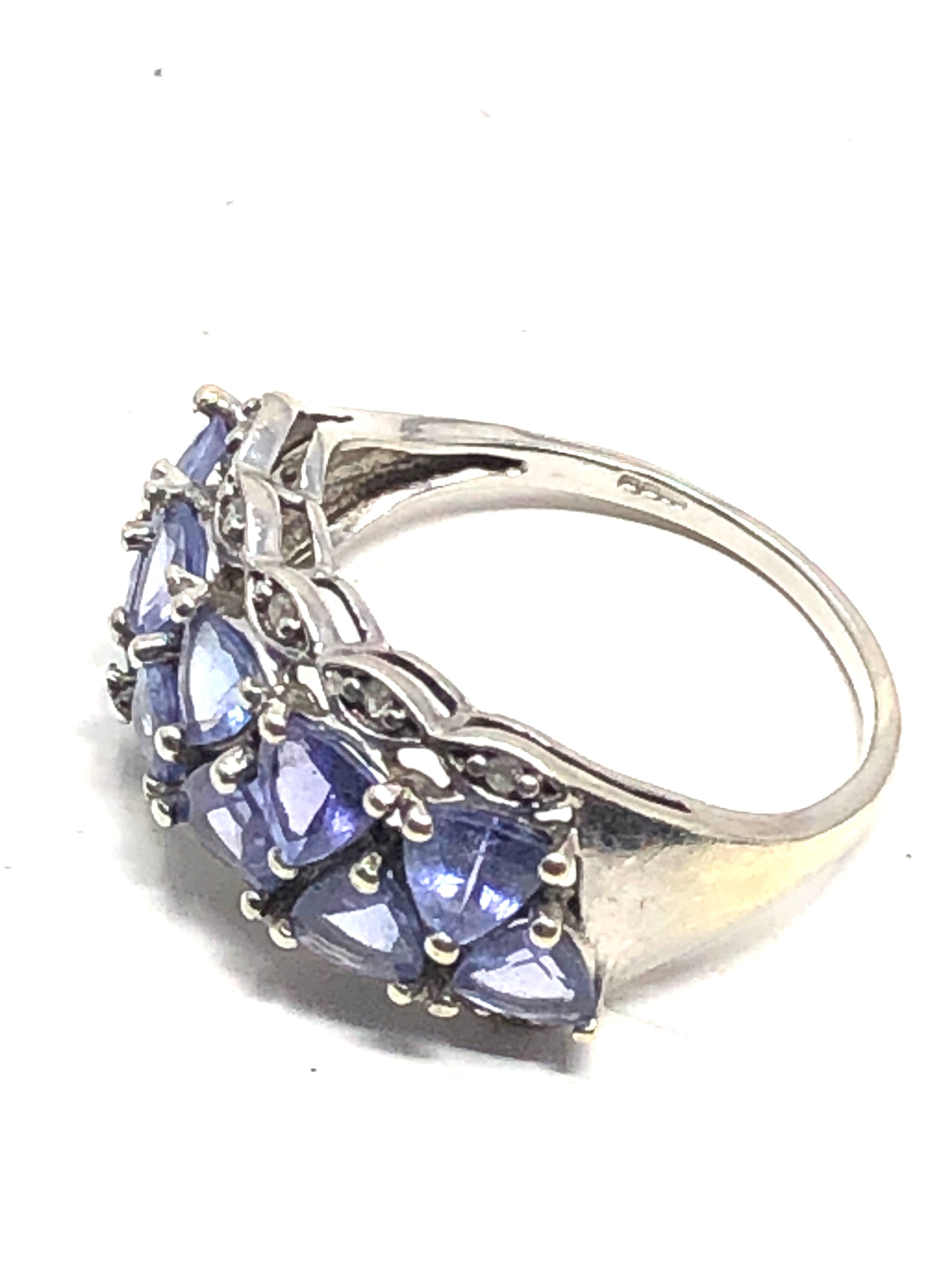 9ct white gold tanzanite & diamond cluster ring (3.7g) - Bild 2 aus 3