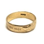 9ct gold guardian angel inscribed band ring (2.7g)