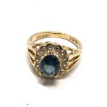 14ct gold blue & clear paste ring (3g)