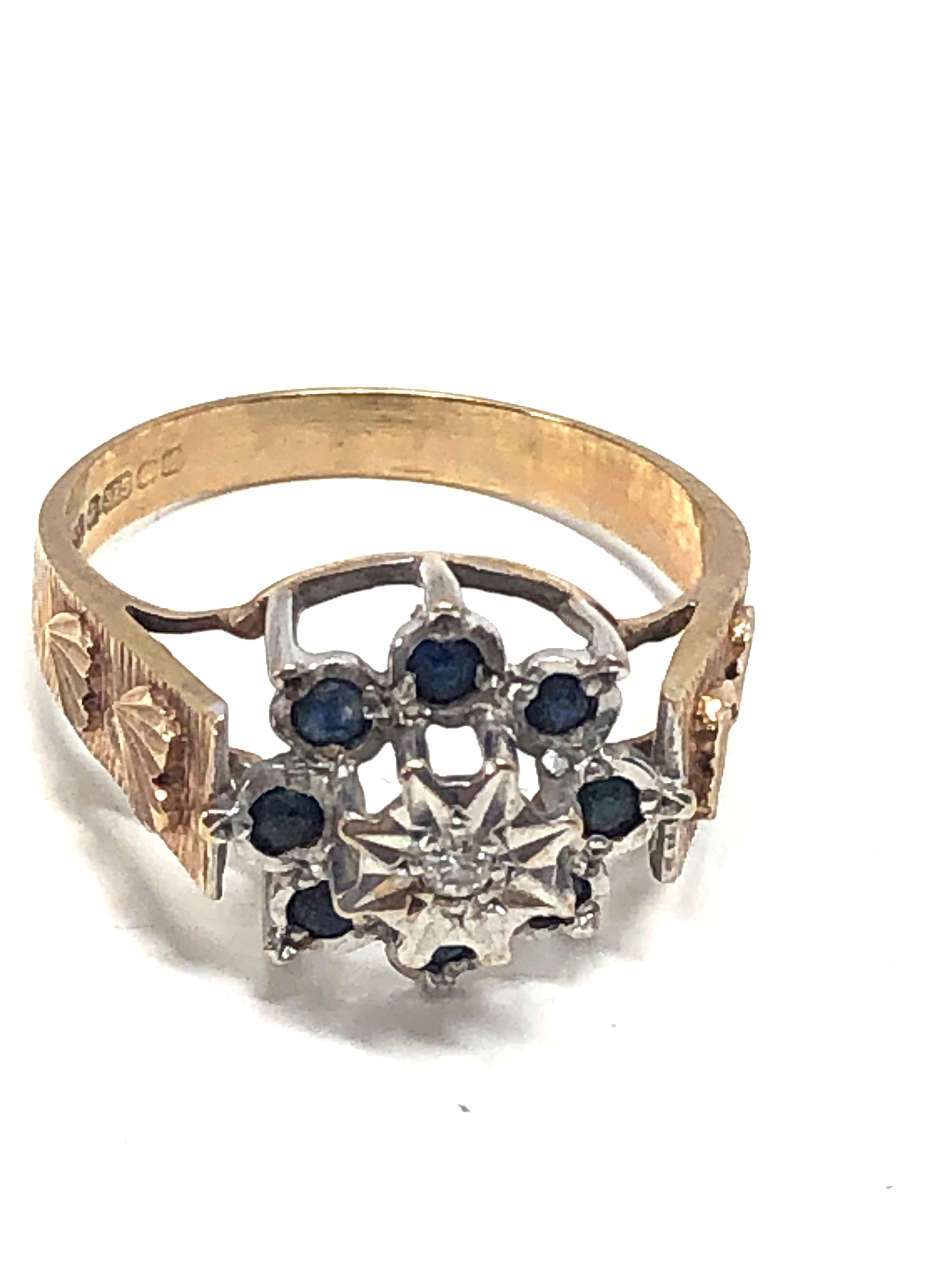 9ct gold vintage diamond & sapphire ring (3g)