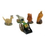 Selection of miniatures to include Beswick and Wade, Loch Ness, Eagle, badger, eagle, squirrel, no